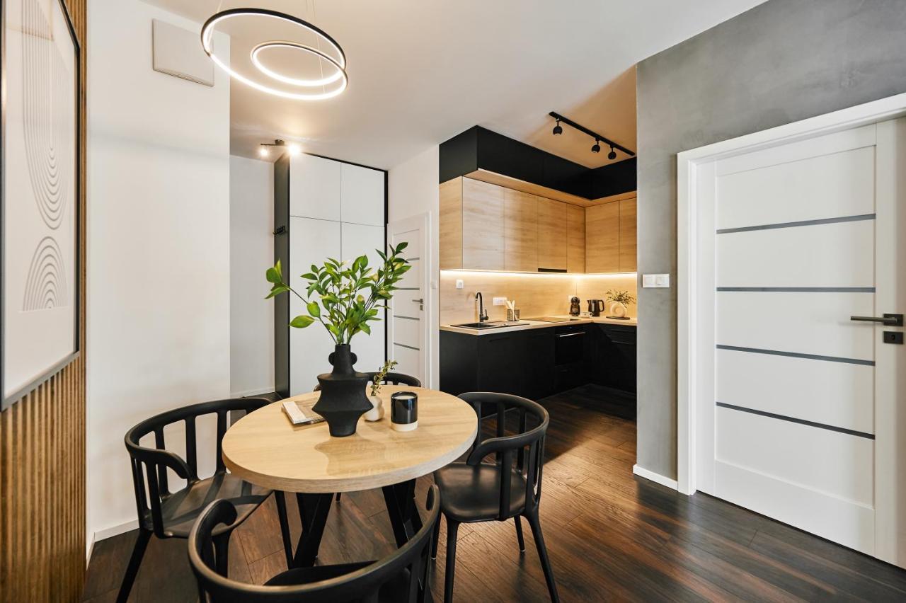 Main Station Art Apartment Cracovia Esterno foto